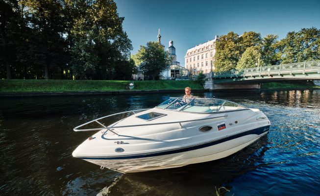 аренда катера chaparral 215
