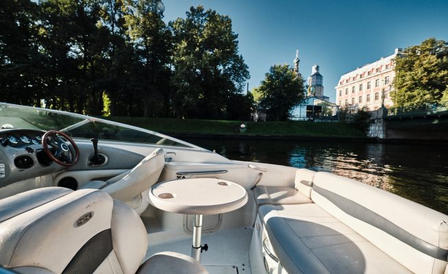 аренда катера chaparral 215