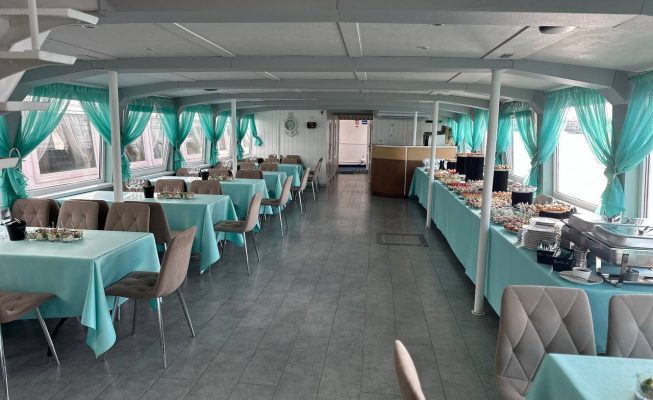 теплоход москва 187